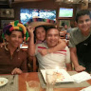 Meet your Posher, Julio